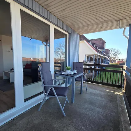 1a 12 Kompass Og Apartmán Laboe